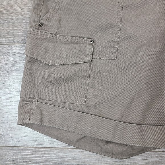 Smart Set Brown Cargo Shorts Size 7 - Picture 5 of 16